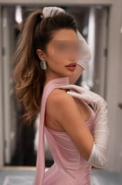 escorts london busty latin girls petite DONATELLA